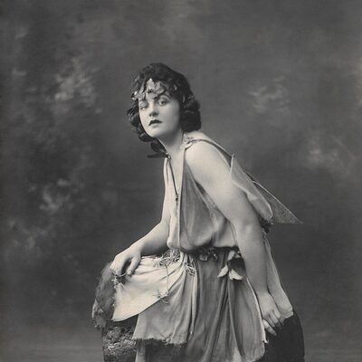 Памела Трэверс